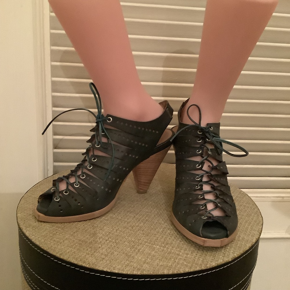 Lace up sandal with 4 inch heels